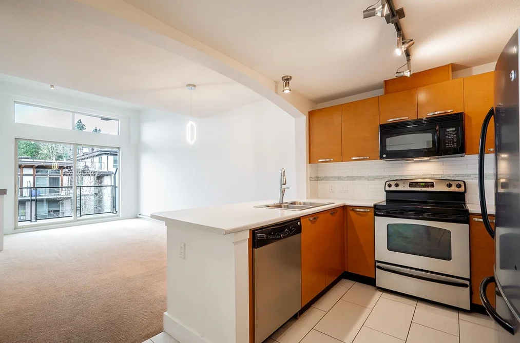 404 7478 BYRNEPARK WALK, Burnaby BC V3N 0B5, Burnaby BC — Residential for Sale - Photo 4