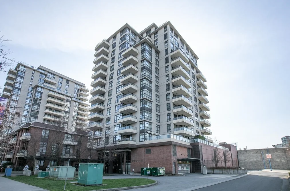 Condo for sale at 404 8120 Lansdowne Road Richmond British Columbia - MLS: R3133614