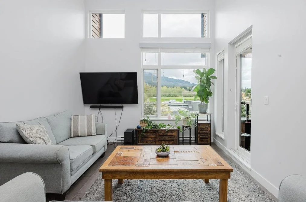 404 875 GIBSONS WAY, Gibsons BC V0N 1V0, Gibsons BC — Residential for Sale - Photo 2