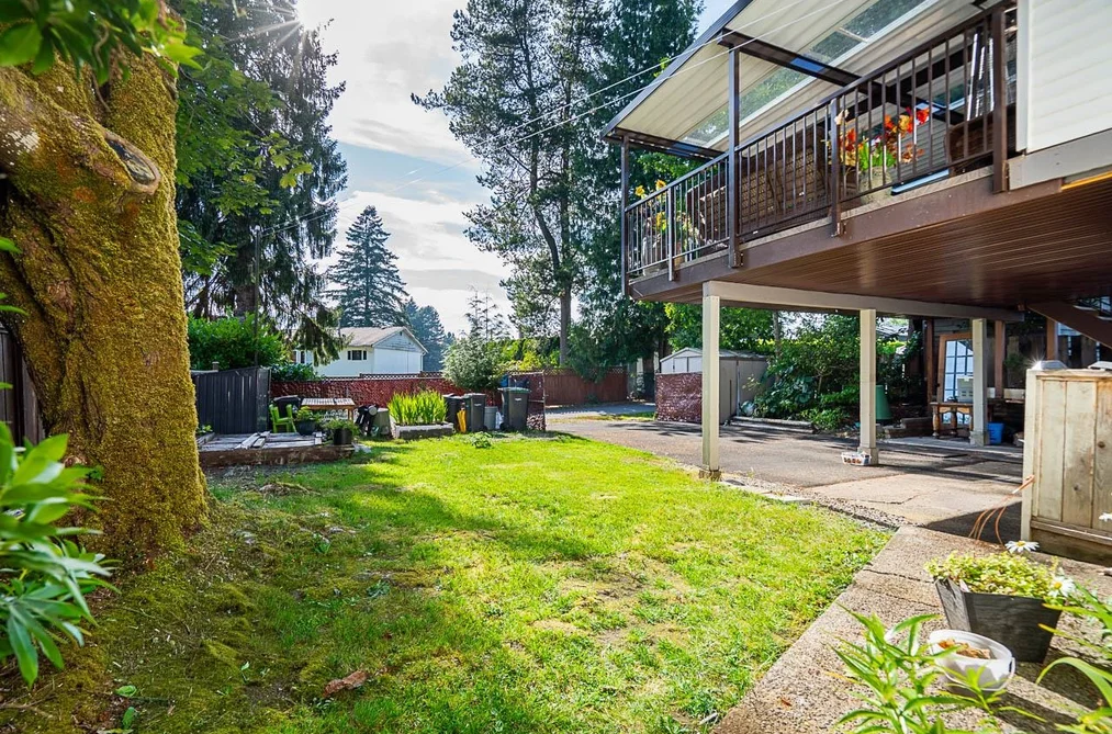 404 MUNDY STREET, Coquitlam, BC — Residential for Sale — Photo 36 of 38