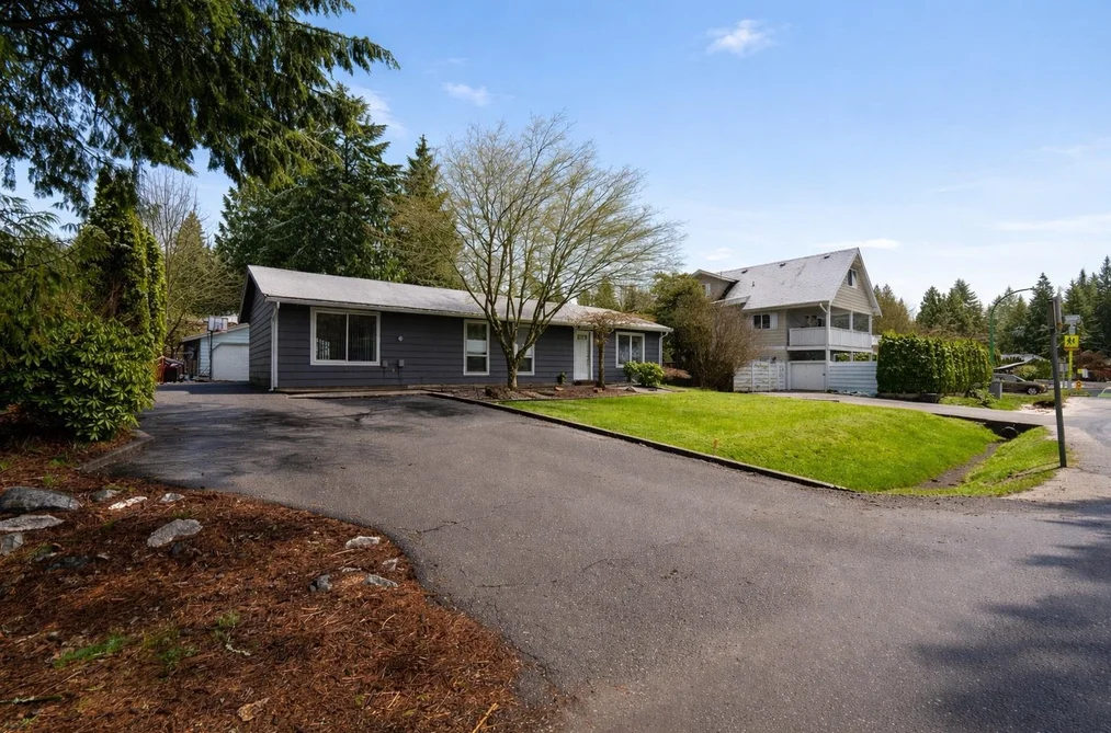 40410 PERTH DRIVE, Squamish BC V0N 1T0, Squamish BC — Residential for Sale - Photo 3