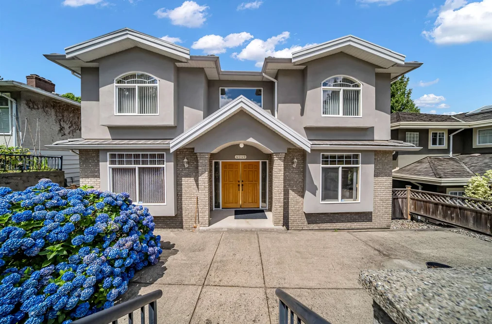 House for sale at 4049 Curle Avenue Burnaby British Columbia - MLS: R3143331