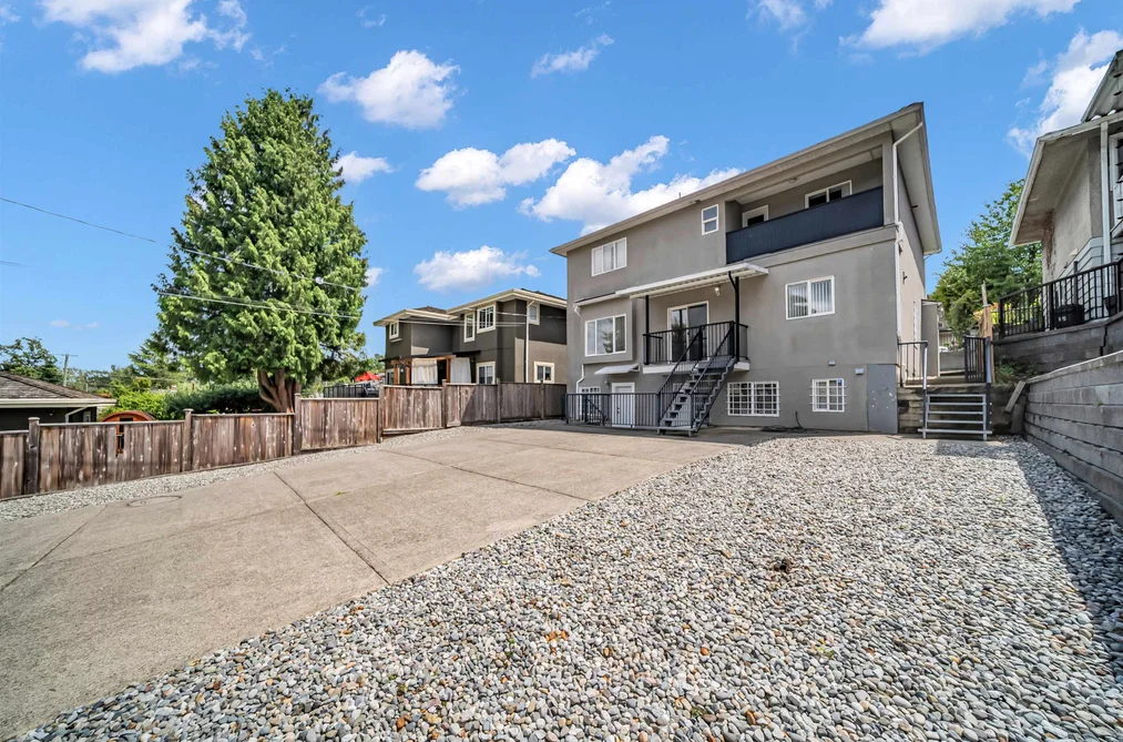 4049 CURLE AVENUE, Burnaby, BC — Residential for Sale — Photo 20 of 39