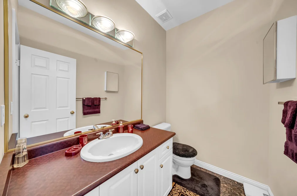 4049 CURLE AVENUE, Burnaby, BC — Residential for Sale — Photo 37 of 39