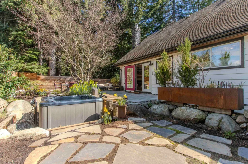 40495 N HIGHLANDS WAY, Squamish BC V0N 1T0, Squamish BC — Residential for Sale - Photo 4