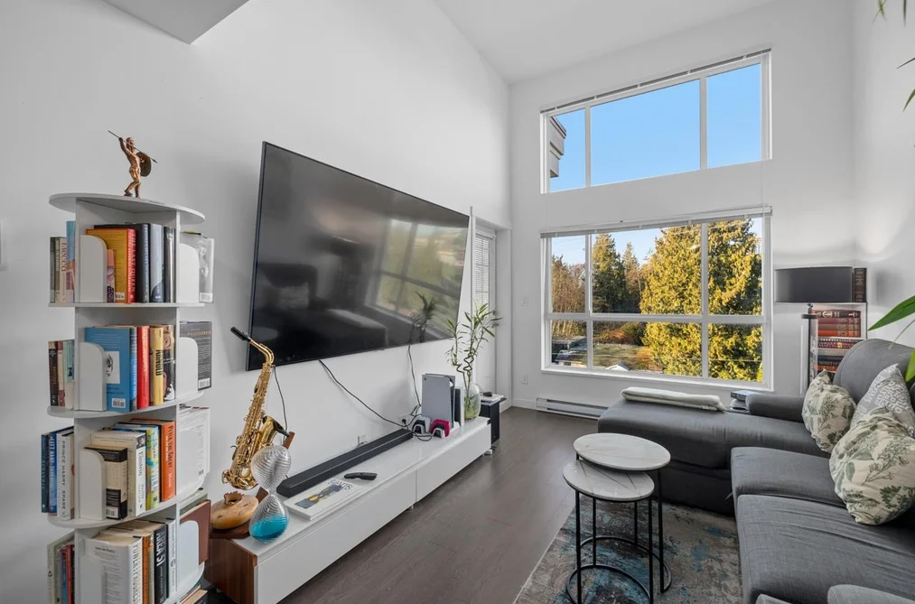 405 10688 140 STREET, Surrey BC V3T 0M6, Surrey BC — Residential for Sale - Photo 2