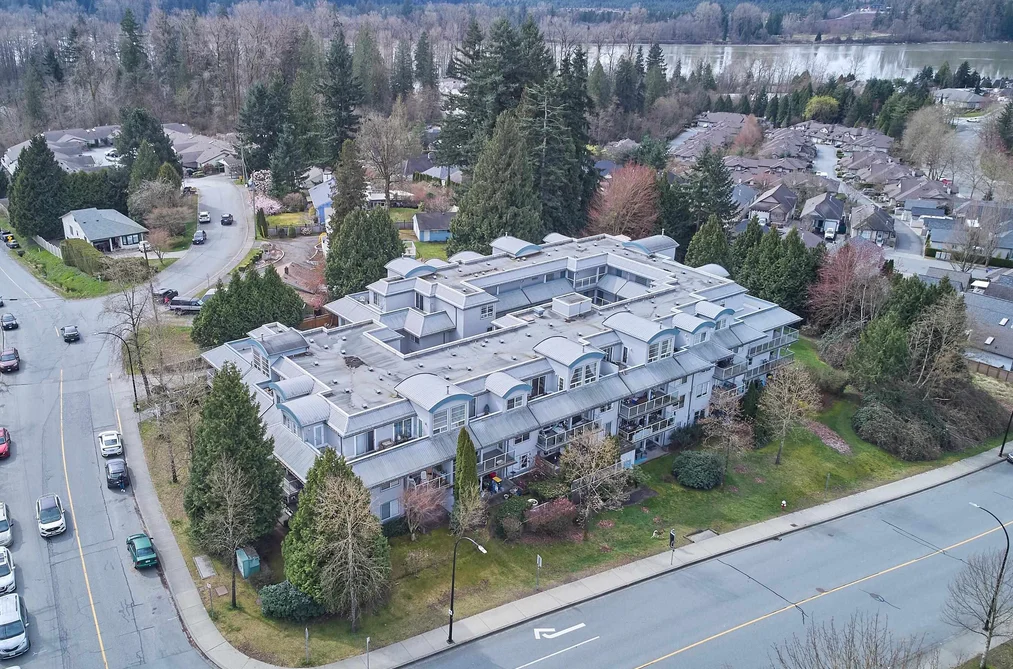 Condo for sale at 405 11519 Burnett Street Maple Ridge British Columbia - MLS: R3104640