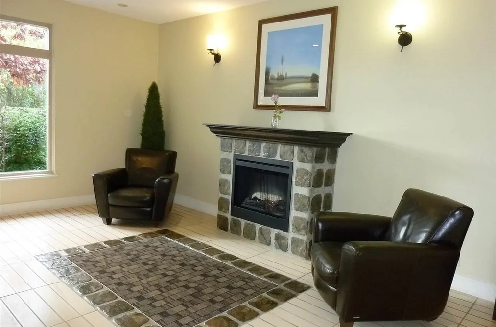 405 15385 101A AVENUE, Surrey BC V3R 0B4, Surrey BC — Residential for Sale — Photo 3 of 6
