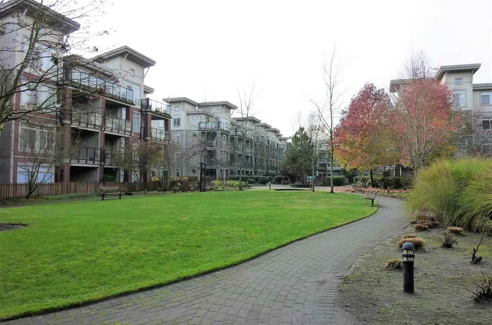 405 15385 101A AVENUE, Surrey BC V3R 0B4, Surrey BC — Residential for Sale — Photo 5 of 6
