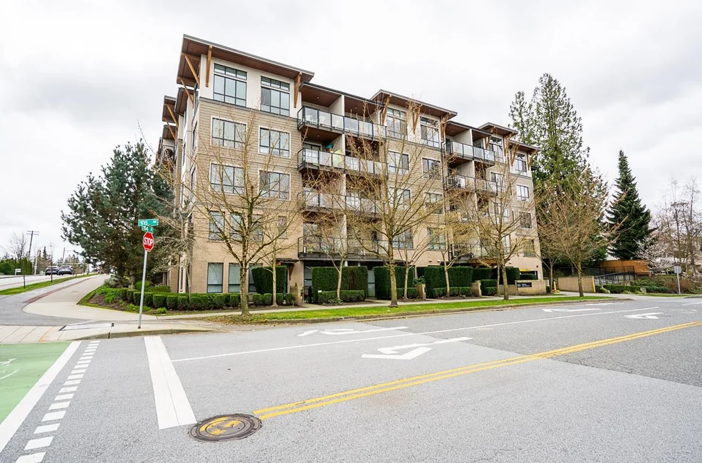 405 15388 105 AVENUE, Surrey BC V3R 0C4, Surrey BC — Residential for Sale - Photo 3
