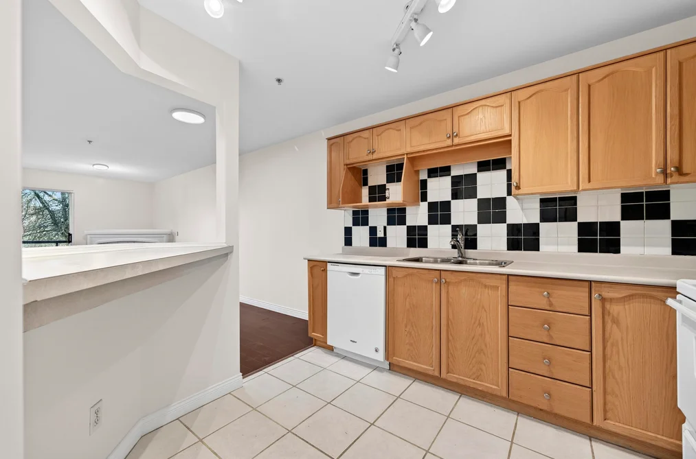 405 2615 JANE STREET, Port Coquitlam BC V3C 3K3, Port Coquitlam BC — Residential for Sale - Photo 7