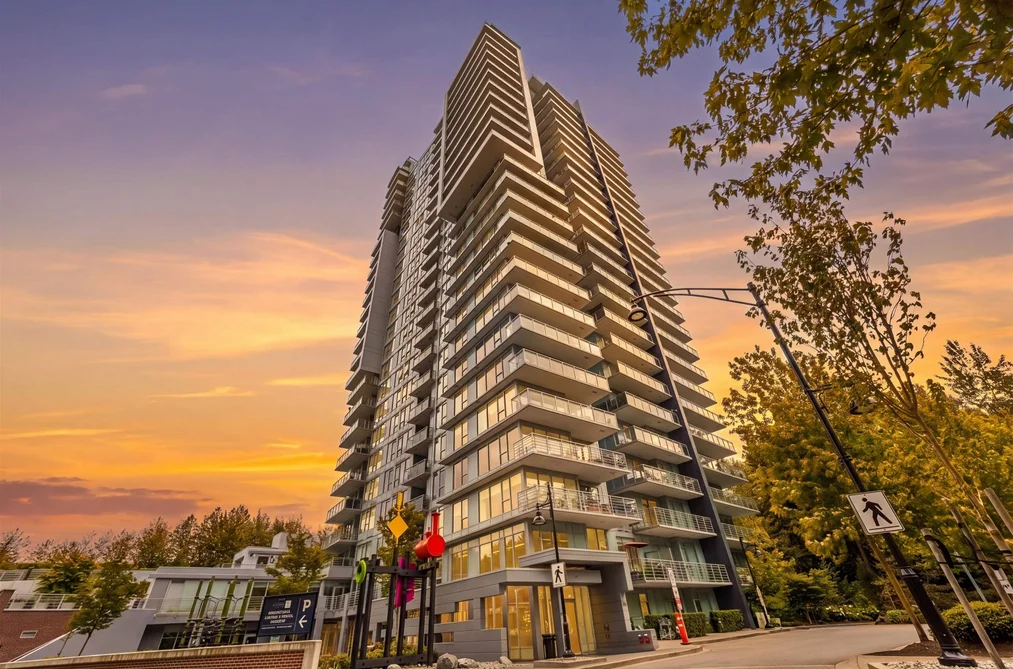 Condo for sale at 405 308 Morrissey Road Port Moody British Columbia - MLS: R3124522