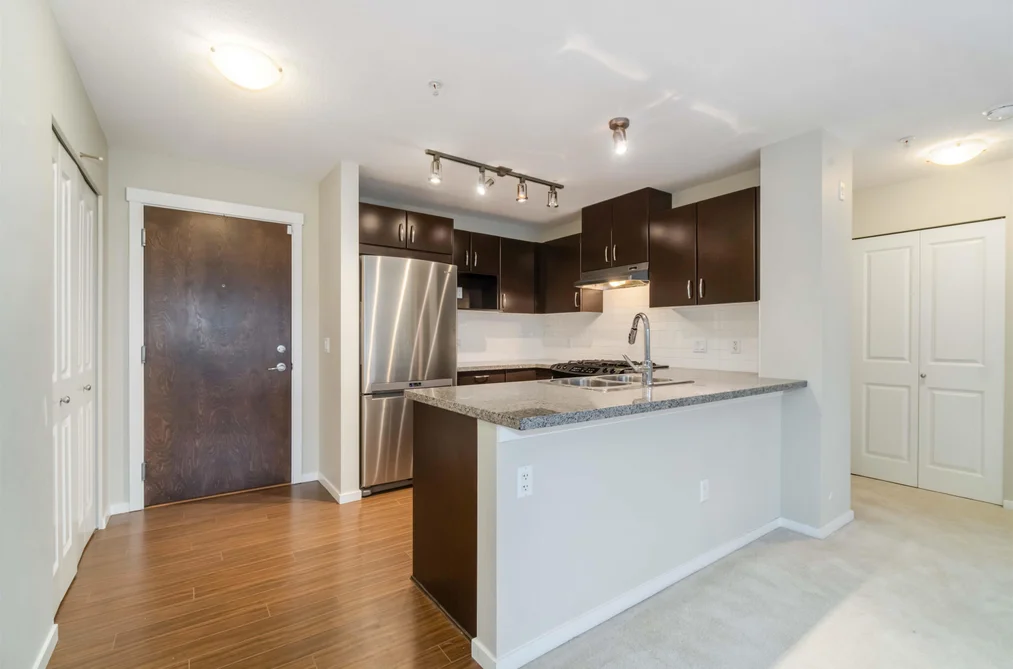 405 3110 DAYANEE SPRINGS BOULEVARD, Coquitlam BC V3E 0B4, Coquitlam BC — Residential for Sale - Photo 2
