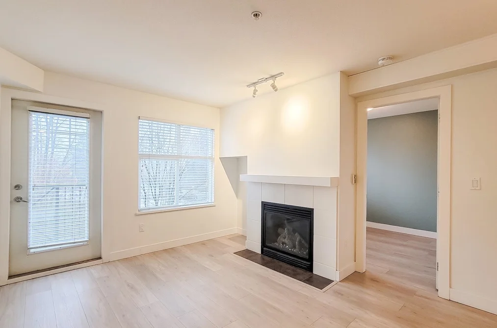 405 3260 ST JOHNS STREET, Port Moody BC V3H 0B9, Port Moody BC — Residential for Sale - Photo 3
