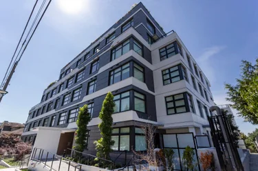 3264 Vanness Ave Unit 405, Vancouver, BC - MLS: R3169196