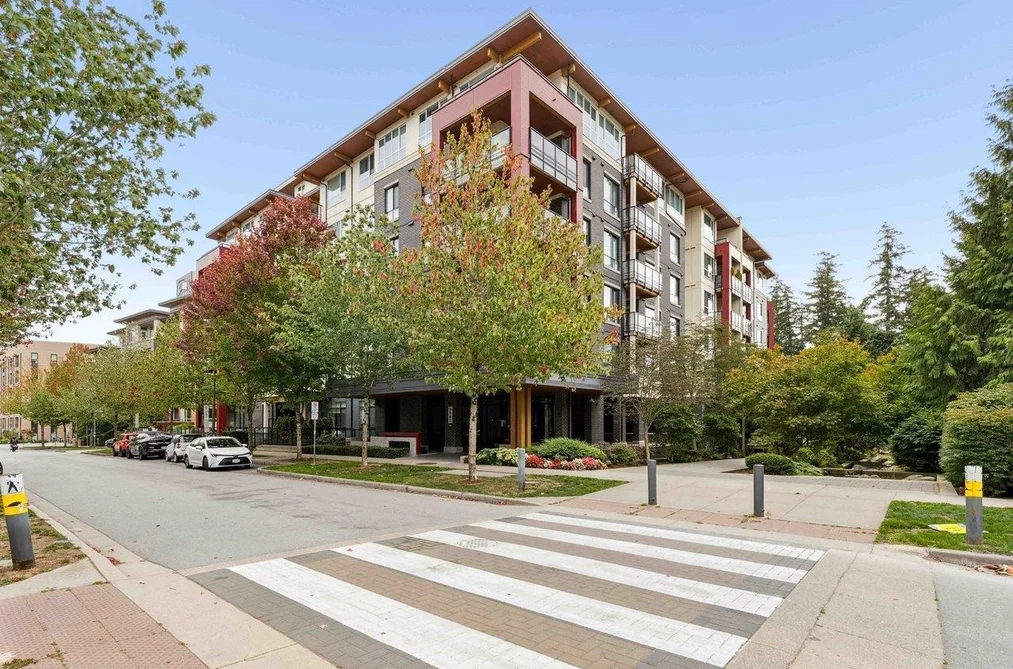 Condo for sale at 405 3581 Ross Drive Vancouver British Columbia - MLS: R3166614