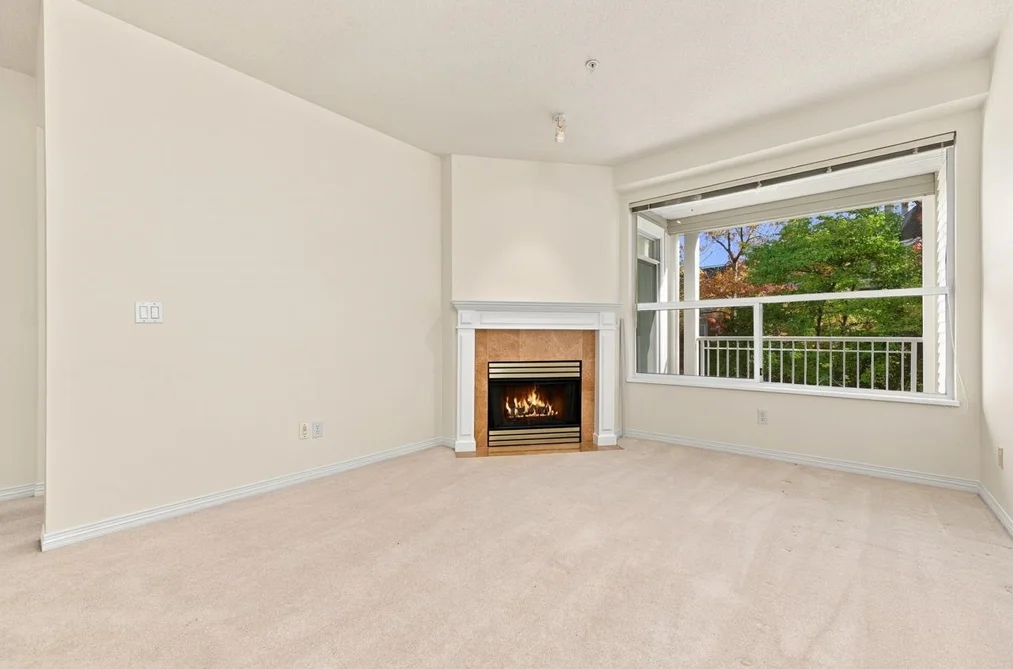 405 - 5270 Oakmount Crescent, Burnaby, BC - MLS: R3179403 - Photo 2 405 - 5270 Oakmount Crescent, Burnaby, BC - MLS: R3179403 - Photo 2