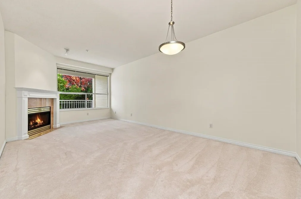 405 - 5270 Oakmount Crescent, Burnaby, BC - MLS: R3179403 - Photo 3 405 - 5270 Oakmount Crescent, Burnaby, BC - MLS: R3179403 - Photo 3