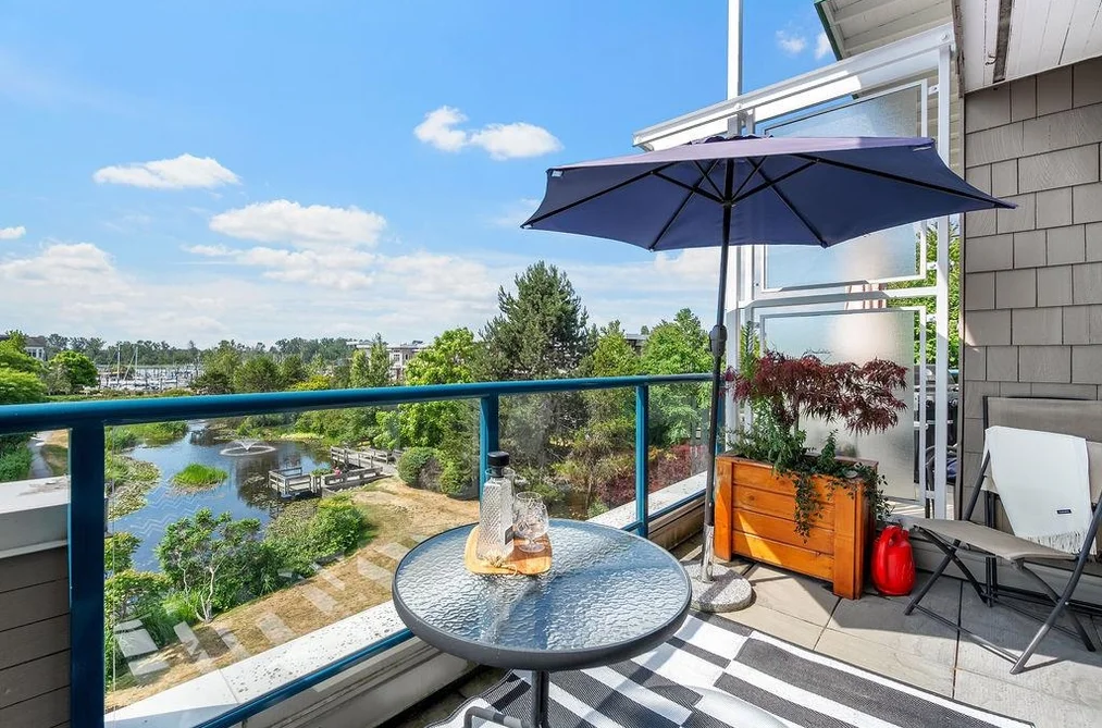 Condo for sale at 405 5800 Andrews Road Richmond British Columbia - MLS: R3140991