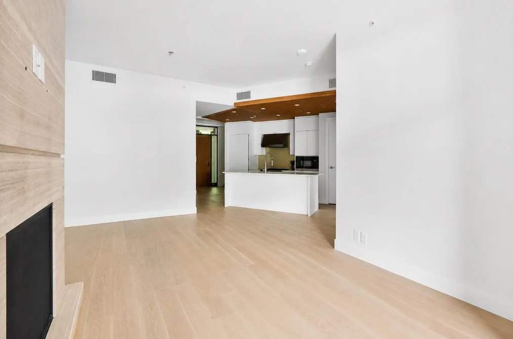 405 6687 NELSON AVENUE, West Vancouver BC V7W 2B2, West Vancouver BC — Residential for Sale - Photo 3