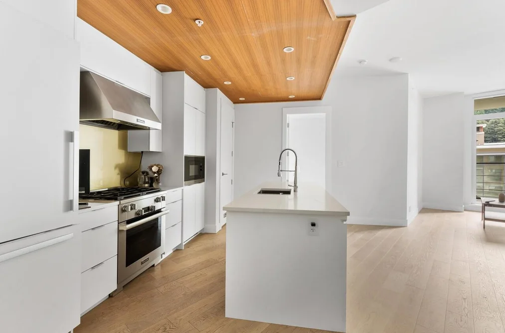 405 6687 NELSON AVENUE, West Vancouver BC V7W 2B2, West Vancouver BC — Residential for Sale - Photo 5