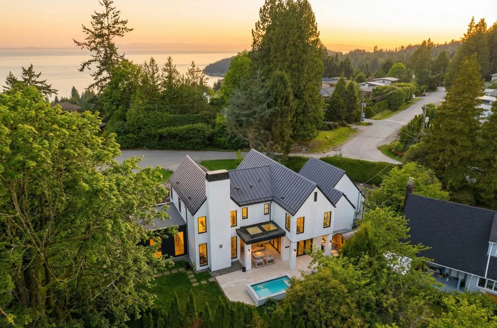4050 RIPPLE PLACE, West Vancouver BC V7V 3L4, West Vancouver BC — Residential for Sale - Photo 2