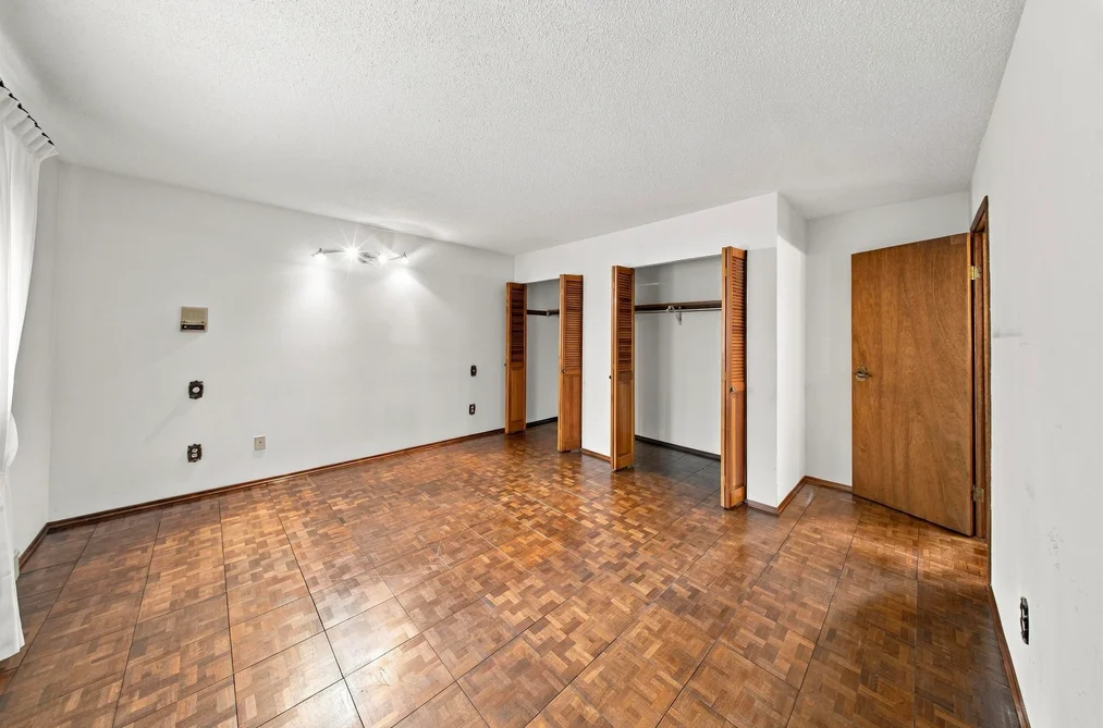 4052 Price Street, Burnaby, BC - House for Sale - Photo 12 of 27