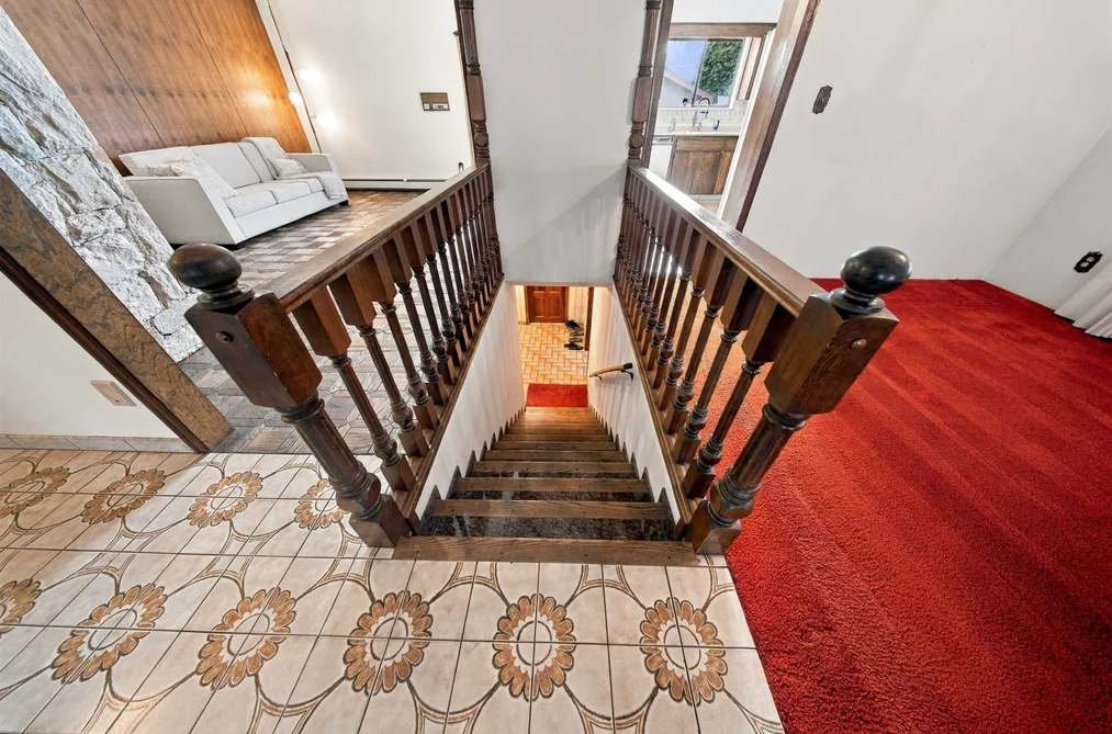 4052 Price Street, Burnaby, BC - House for Sale - Photo 15 of 27