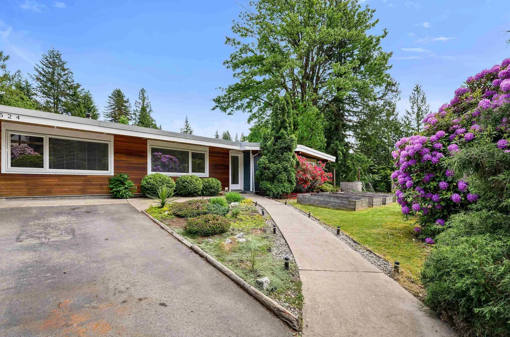 House for sale at 40524 N Highlands Way Squamish British Columbia - MLS: R3126243