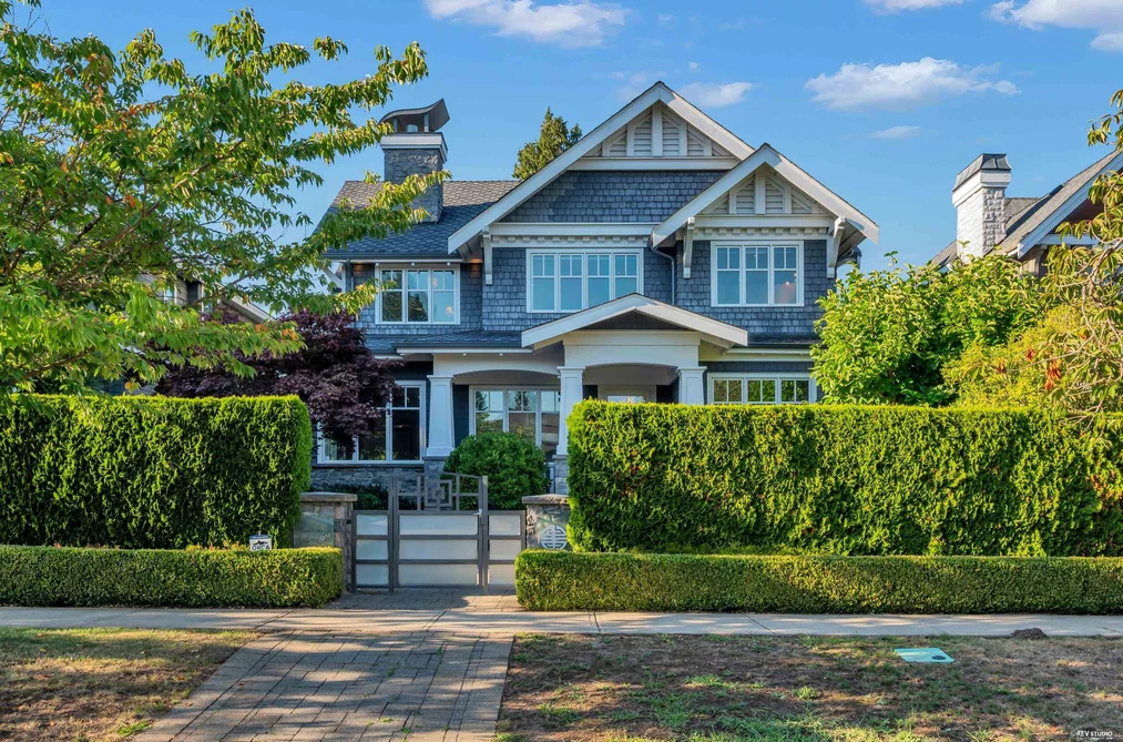House for sale at 4055 W 39th Avenue Vancouver British Columbia - MLS: R3159256