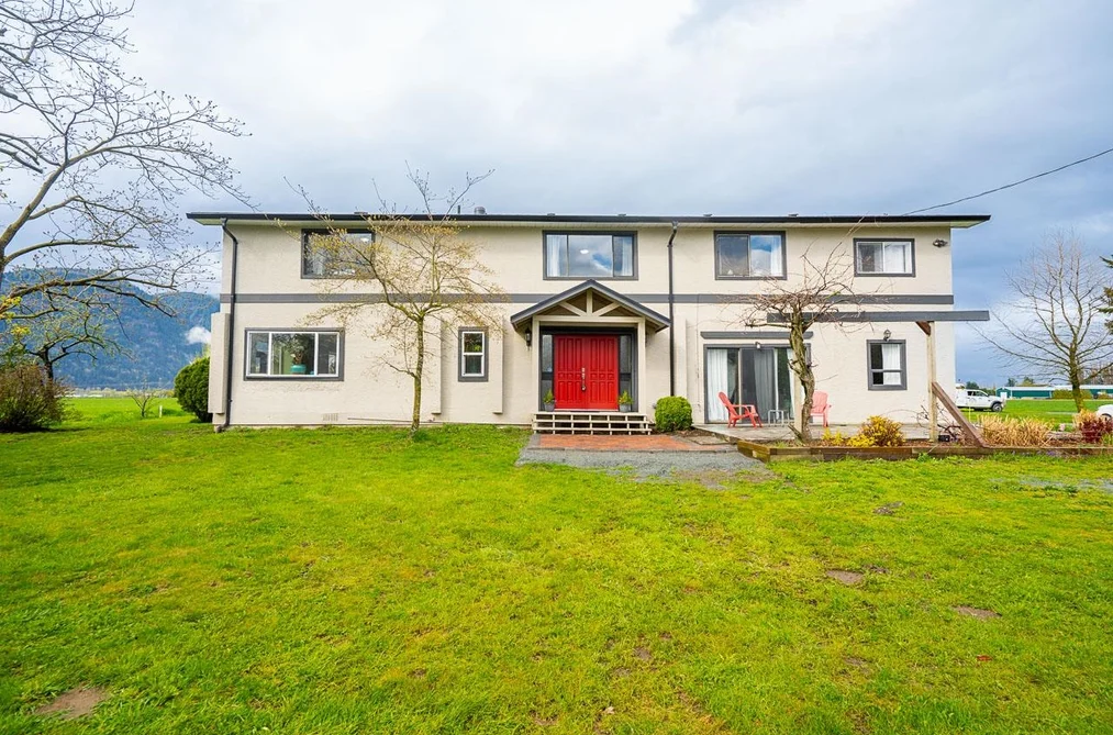 House for sale at 40575 No. 4 Road Abbotsford British Columbia - MLS: R3093646