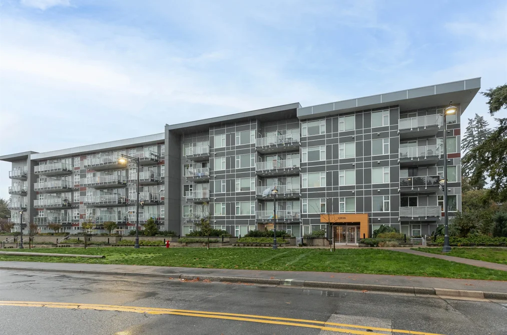 406 10838 WHALLEY BOULEVARD, Surrey BC V3R 0G8, Surrey BC — Residential for Sale - Photo 2