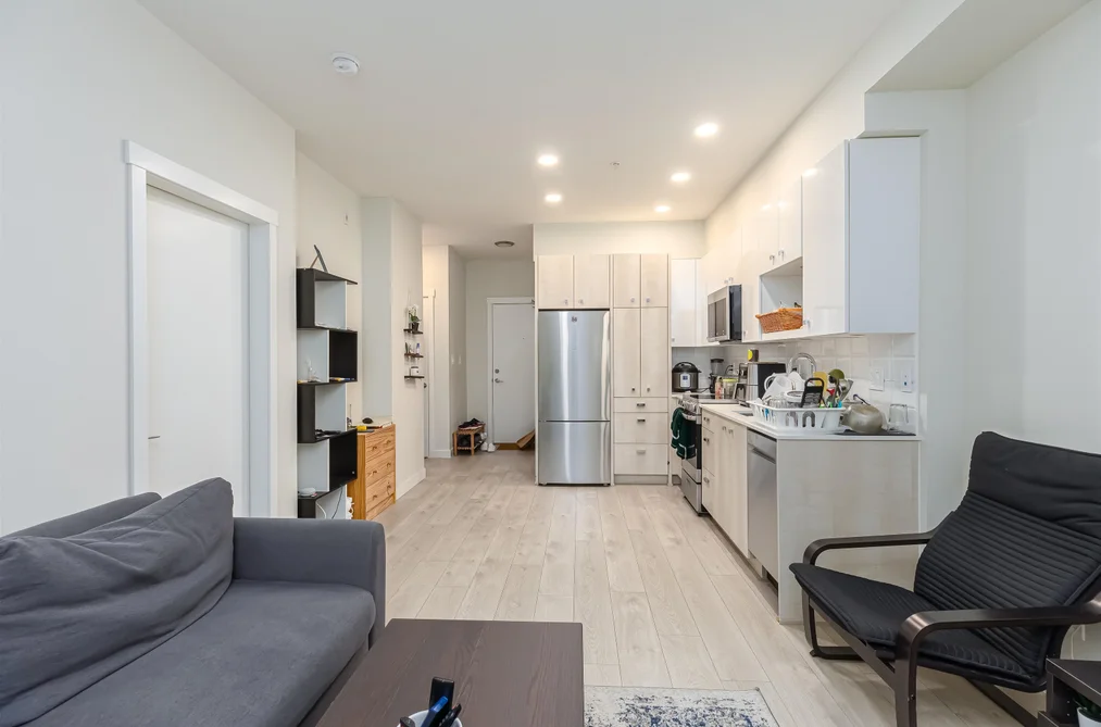 406 10838 WHALLEY BOULEVARD, Surrey BC V3R 0G8, Surrey BC — Residential for Sale - Photo 7