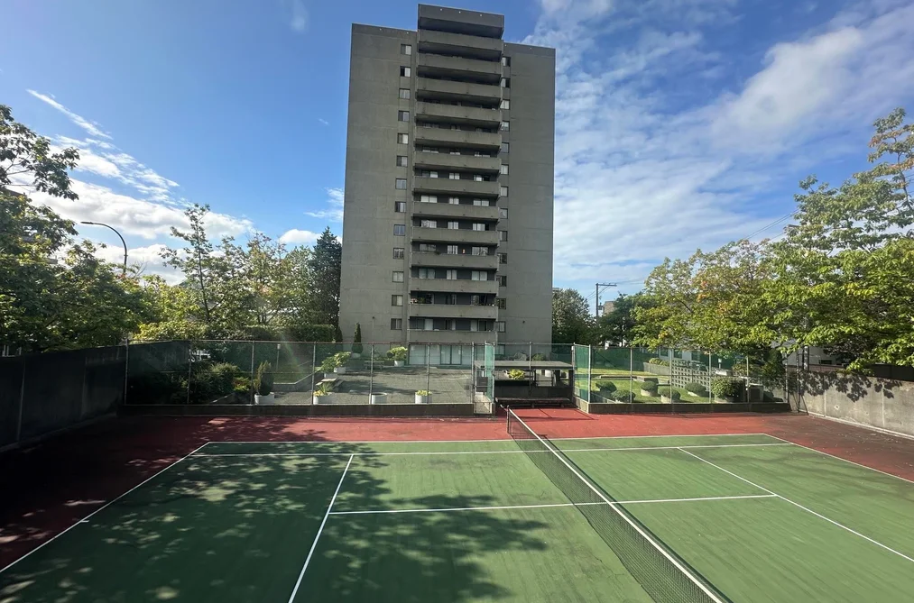 Condo for sale at 406 110 W 4th Street North Vancouver British Columbia - MLS: R3143698