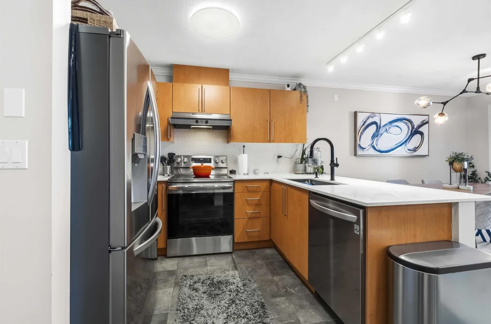 406 1150 E 29TH STREET, North Vancouver BC V7K 3E2, North Vancouver BC — Residential for Sale - Photo 5