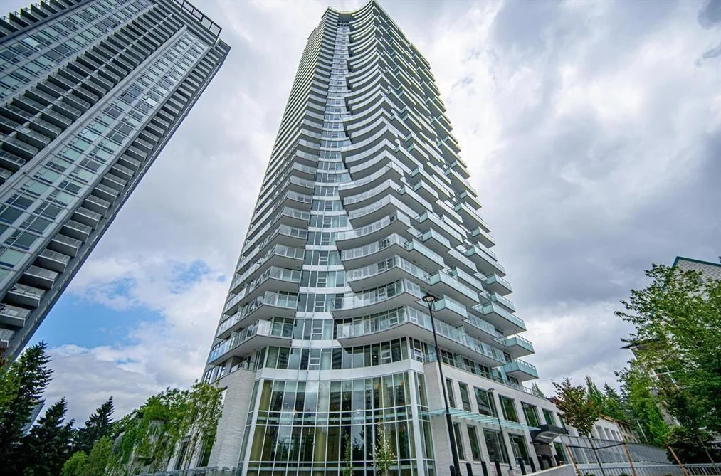 Condo for sale at 406 13768 100 Avenue Surrey British Columbia - MLS: R3057273