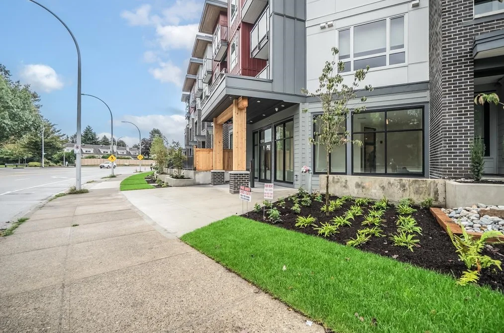 406 13788 76 AVENUE, Surrey BC V3W 3V9, Surrey BC — Residential for Sale - Photo 2