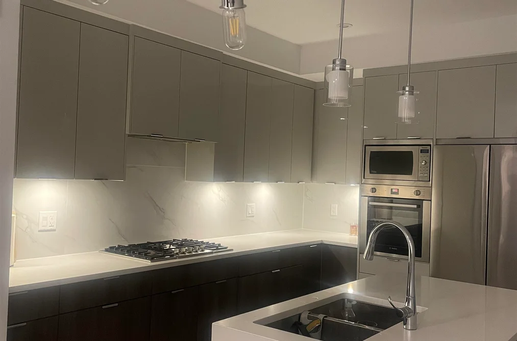 Condo for sale at 406 14438 72 Avenue Surrey British Columbia - MLS: R3129455