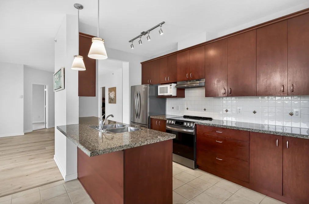 406 1551 FOSTER STREET, White Rock BC V4B 5M1, White Rock BC — Residential for Sale - Photo 7