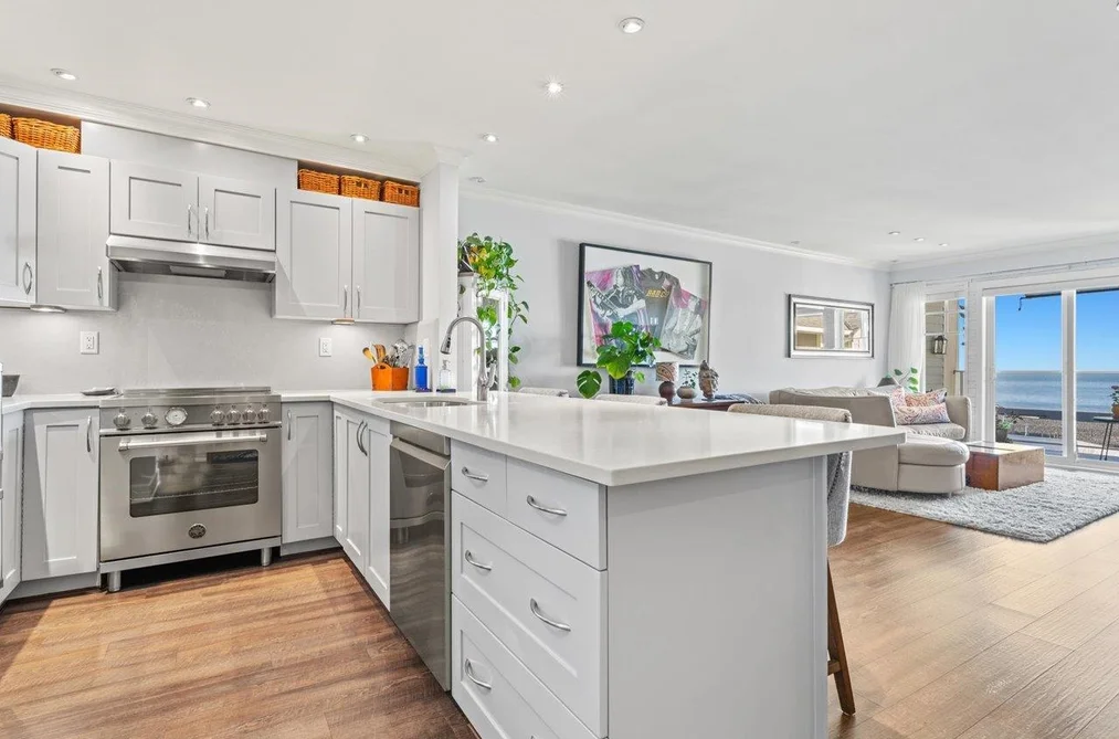 406 15621 MARINE DRIVE, White Rock BC V4B 1E1, White Rock BC — Residential for Sale - Photo 5