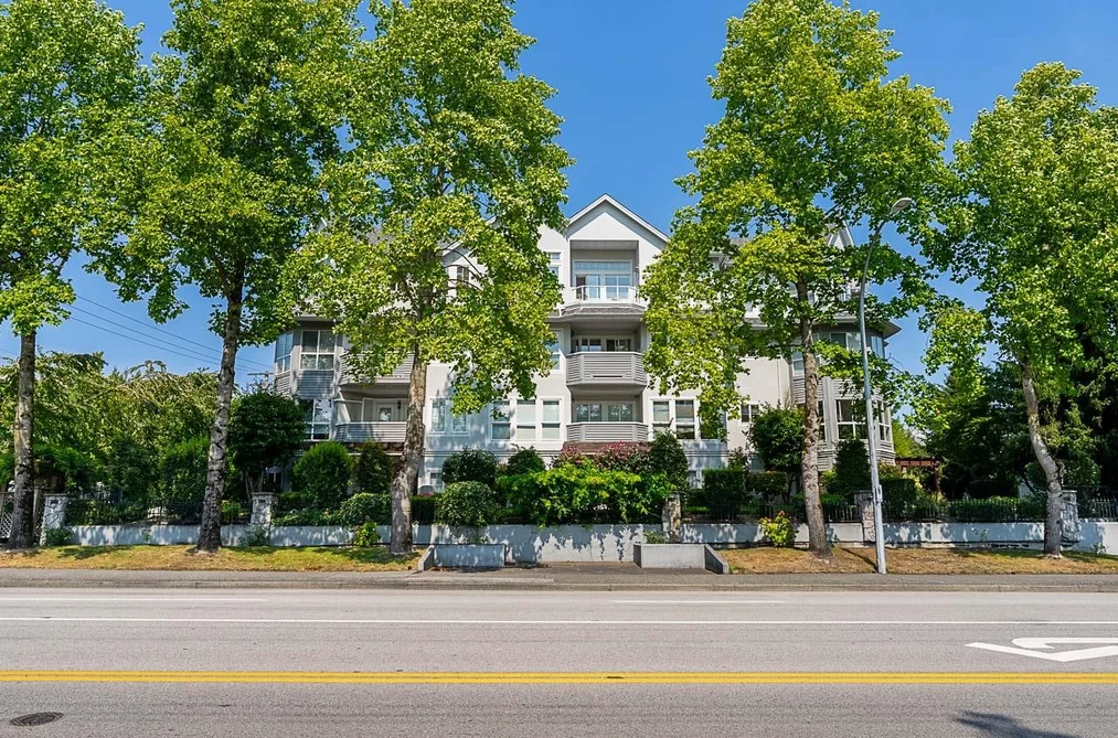 Condo for sale at 406 1630 154 Street Surrey British Columbia - MLS: R3155006