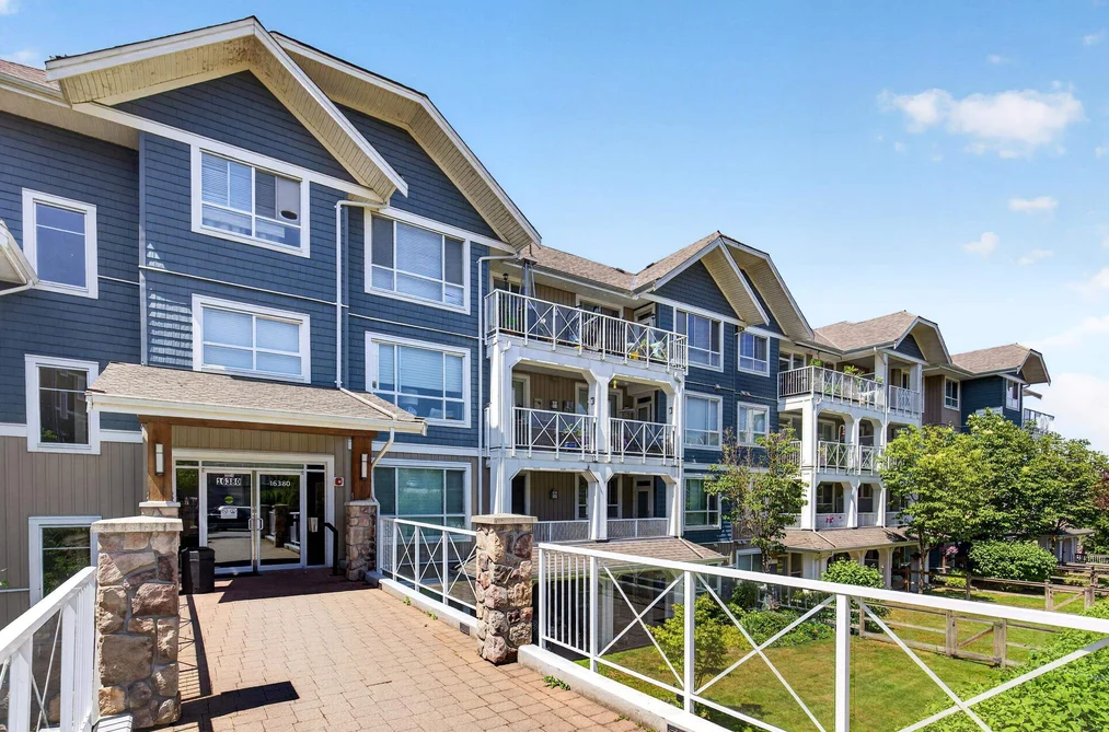 Condo for sale at 406 16380 64 Avenue Surrey British Columbia - MLS: R3129006