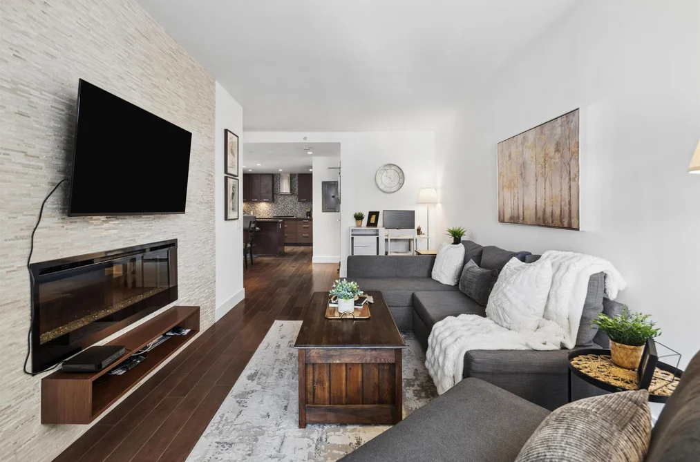 Condo for sale at 406 210 W 13 Street North Vancouver British Columbia - MLS: R3108370