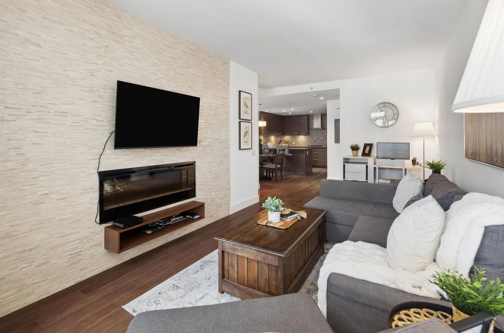 406 210 W 13 STREET, North Vancouver BC V7M 1N7, North Vancouver BC — Residential for Sale - Photo 4