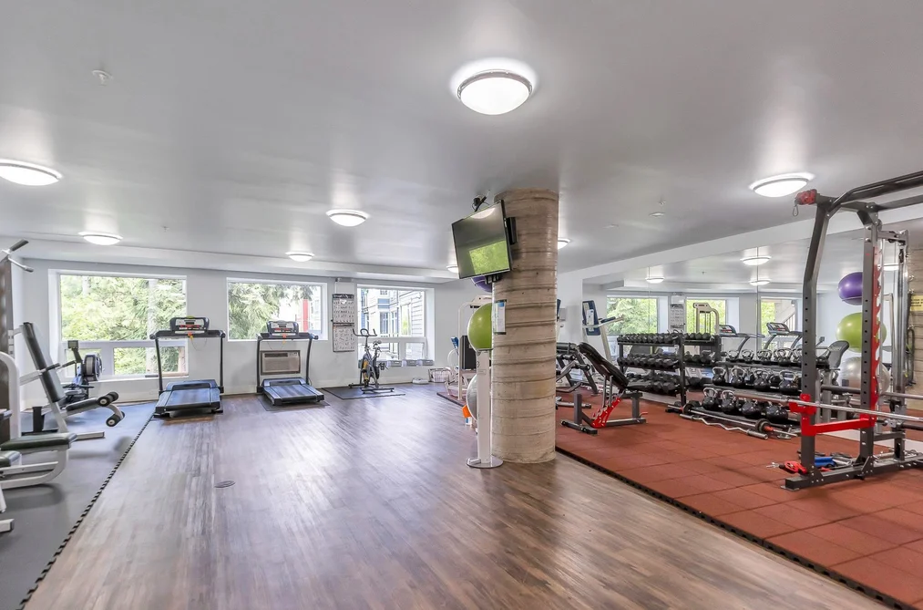 406 2242 WHATCOM ROAD, Abbotsford BC V3G 0G3, Abbotsford BC — Residential for Sale - Photo 3