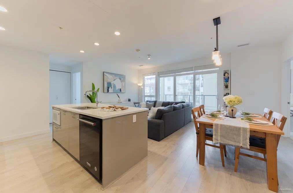 Condo for sale at 406 3581 Ross Drive Vancouver British Columbia - MLS: R3114503