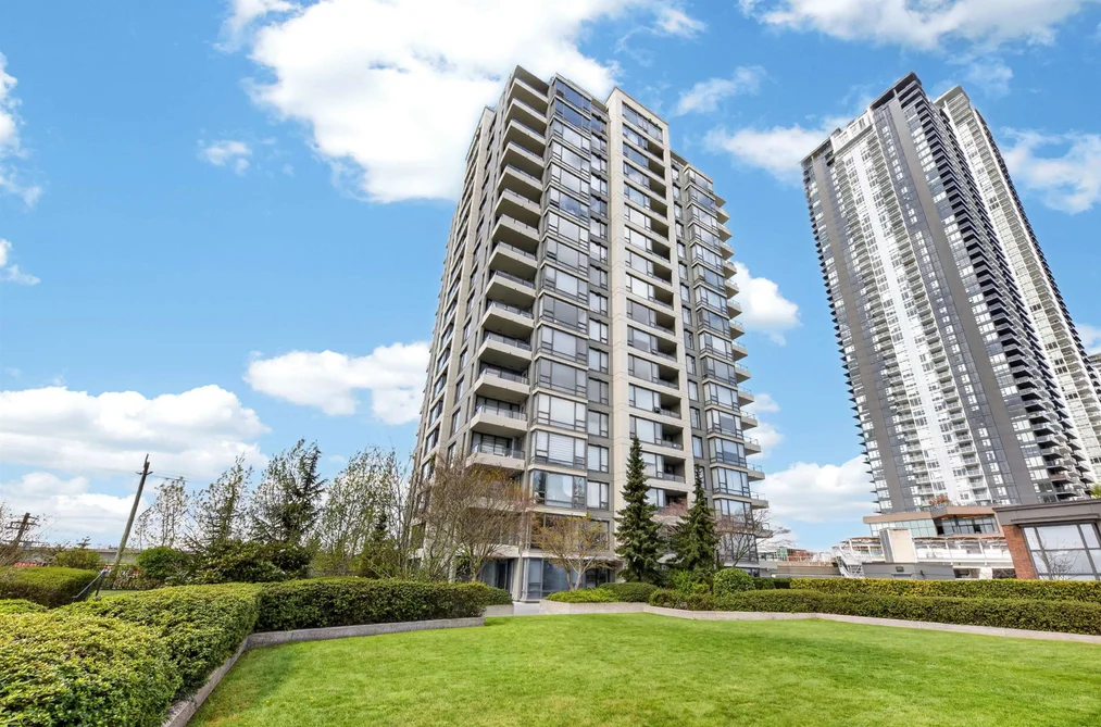 406 4118 DAWSON STREET, Burnaby BC V5C 0A3, Burnaby BC — Residential for Sale - Photo 2