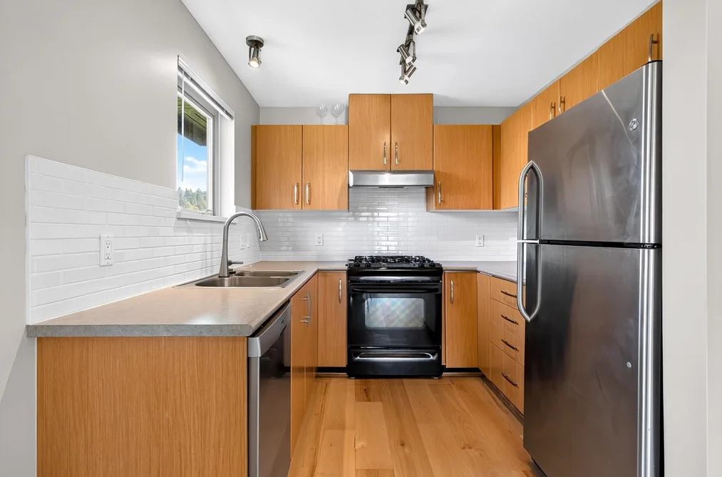 406 500 KLAHANIE DRIVE, Port Moody BC V3H 5L1, Port Moody BC — Residential for Sale — Photo 10 of 39