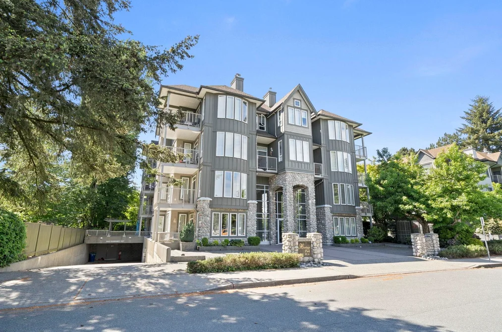 Condo for sale at 406 5475 201 Street Langley British Columbia - MLS: R3125142