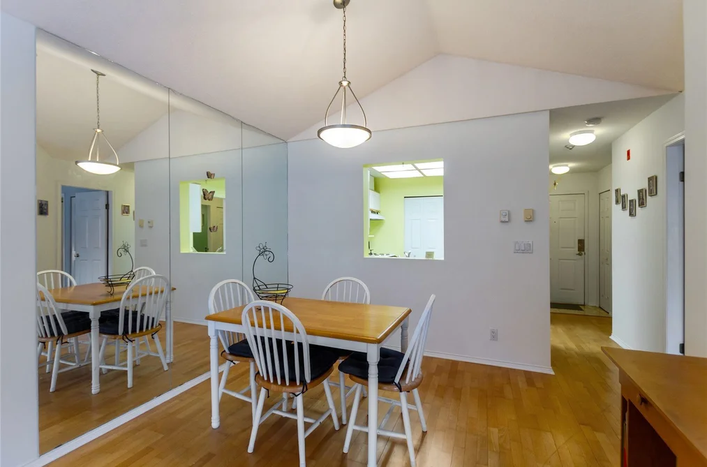 406 6820 RUMBLE STREET, Burnaby BC V5E 4H9, Burnaby BC — Residential for Sale - Photo 6